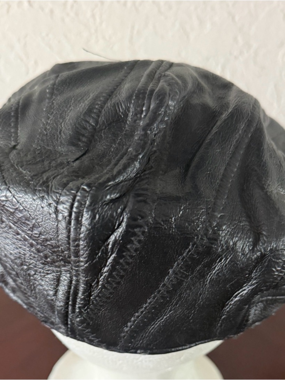 Vintage 1970’s Black Genuine Leather Patchwork Newsboy Cap Medium 22” Driver Hat - Picture 4 of 10